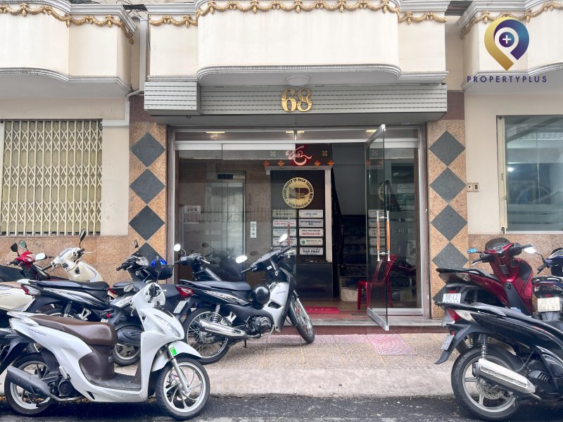 Nam Phuong Building